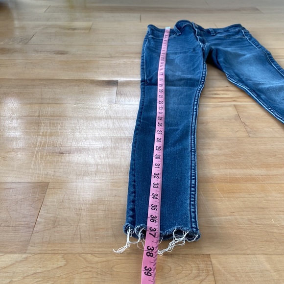 Abercrombie & Fitch | Size 28 | Simone High Rise Jean Legging | Medium Wash - Picture 10 of 10